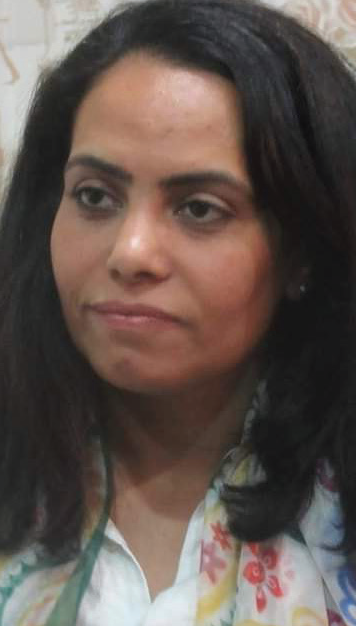 أمينة عبدالله