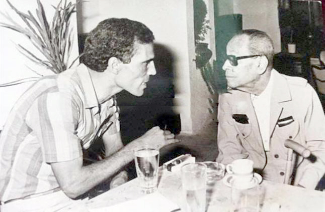 محمود عوض مع نجيب محفوظ