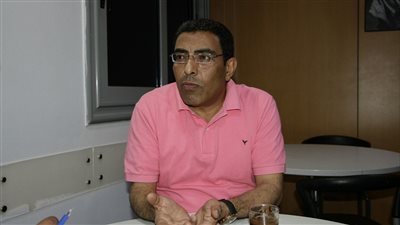 الناقد حمدى عبدالرحيم: «المطربين كانوا بيتنافسوا على أغانى الشريعى»