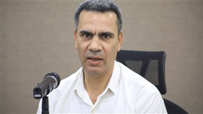 صبحى موسى: هناك مثقفون رفضوا إزاحة الإخوان إلا بالديمقراطية وتناسوا أن «هتلر» جاء بالصندوق