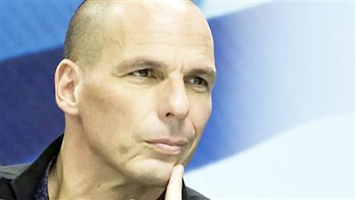 يانيس فاروفاكيس: ترامب خطر حقيقى على النظام العالمى