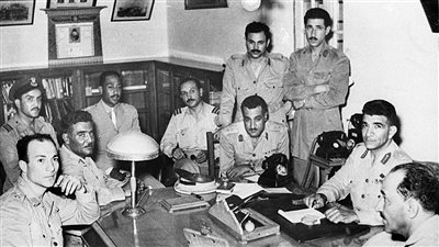 ليلة سقوط الملك.. «20 سنة مع عبدالناصر».. شهادة مؤرخ فرنسى عن «23 يوليو»