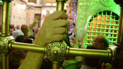 ومقام السيدة.. «أم العواجز» فى الجامعة الأمريكية.. جدل علمى مُتجدد حول مكان الوفاة والدفن