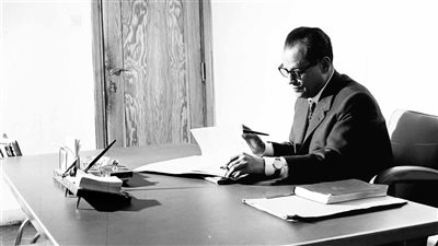 المُجدد الأبدى.. دروس خاصة من نجيب محفوظ فى تجديد الخطاب الدينى