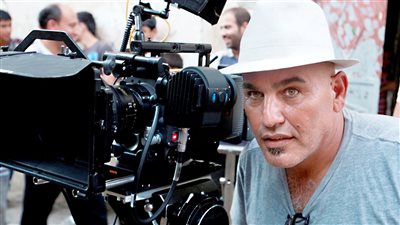 من المسافة صفر.. المخرج الفلسطينى رشيد مشهراوى: أصنع بالسينما وطنًا غير قابل للاحتلال!