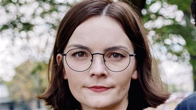 عالم من «الديستوبيا».. هل يمكننا الاستماع إلى الكتب بصوت البشر؟