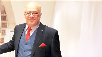 صلاح عبدالله: محمد متولى حصل على نجوميته بـ«دراعه وموهبته»