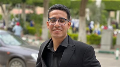 طَيْرٌ دُونَ أَجْنِحة