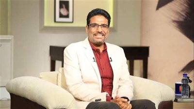   الرَحّالة.. عاطف معتمد: أريد أن أجعل الجغرافيا «علمًا لكل الناس»