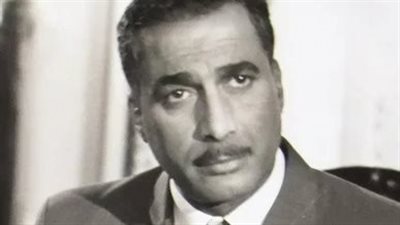 أحمد زكى فى حوار مع «المصور»: عبدالناصر كان أبويا!