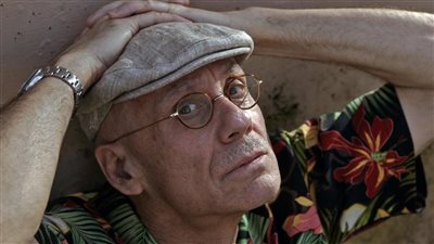   مؤلف لا يعرف الكمبيوتر!.. الروائى الأمريكى جيمس إلروى: أنا «أشرس» كُتّاب الجريمة