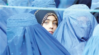 حتى لا يأتى الطوفان مجددًا.. صورة مُصغرة لدولة تنهار وإسلاميين يصعدون
